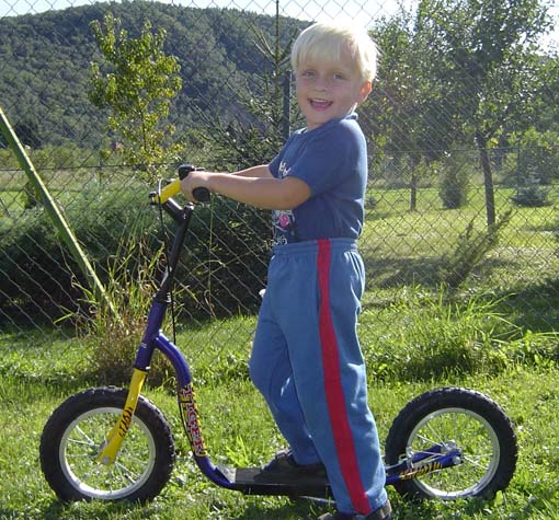 J, koukej co jsem dostal ! Pr pedasn drek k narozeninm...